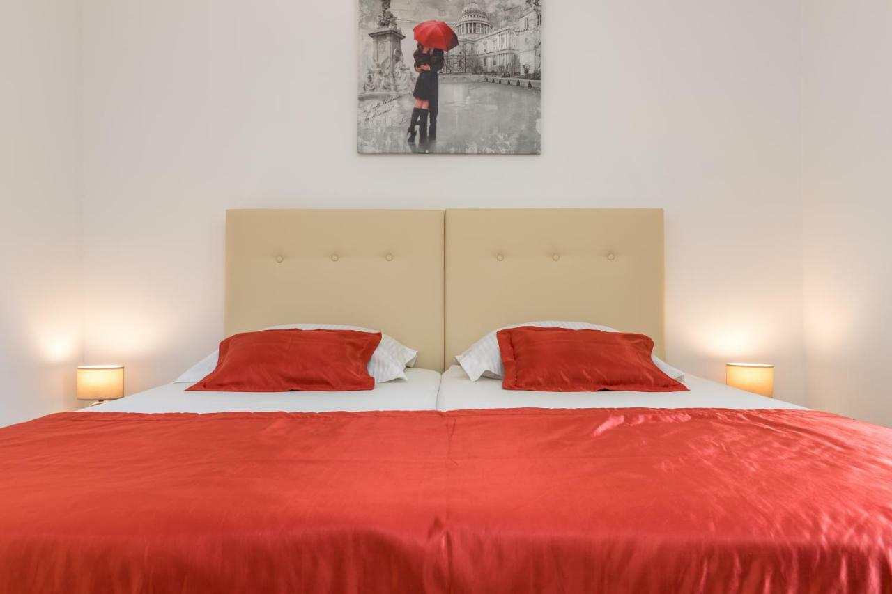 ספליט Apartment Marcela With Private Parking מראה חיצוני תמונה